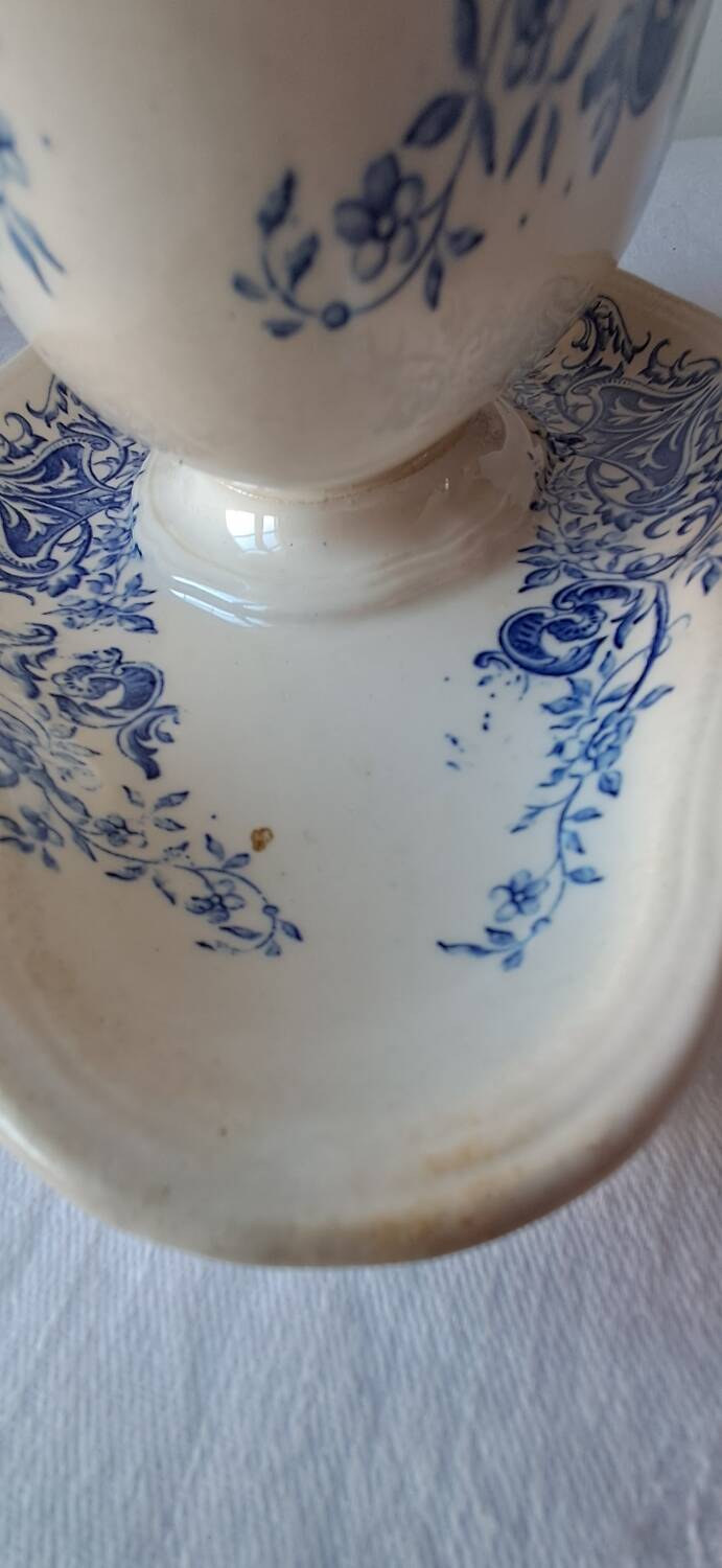 Saucière modèle Aramis de Longchamp. Terre de fer bleu