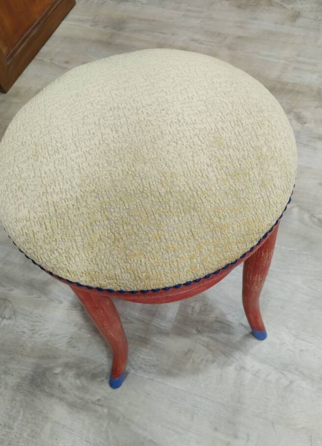 Thonet stool