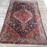 Tapis persan ancien de 1.62 m de large et 2.33 mètres de longueur