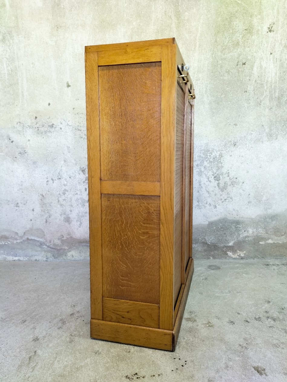 Double curtain wood binder