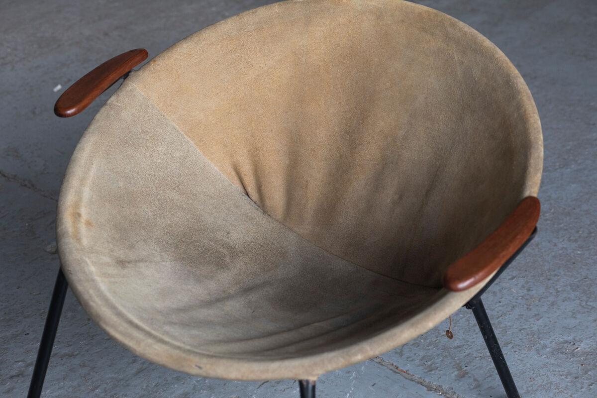 Balloon armchairs by Hans Olsen for Lea design 1960