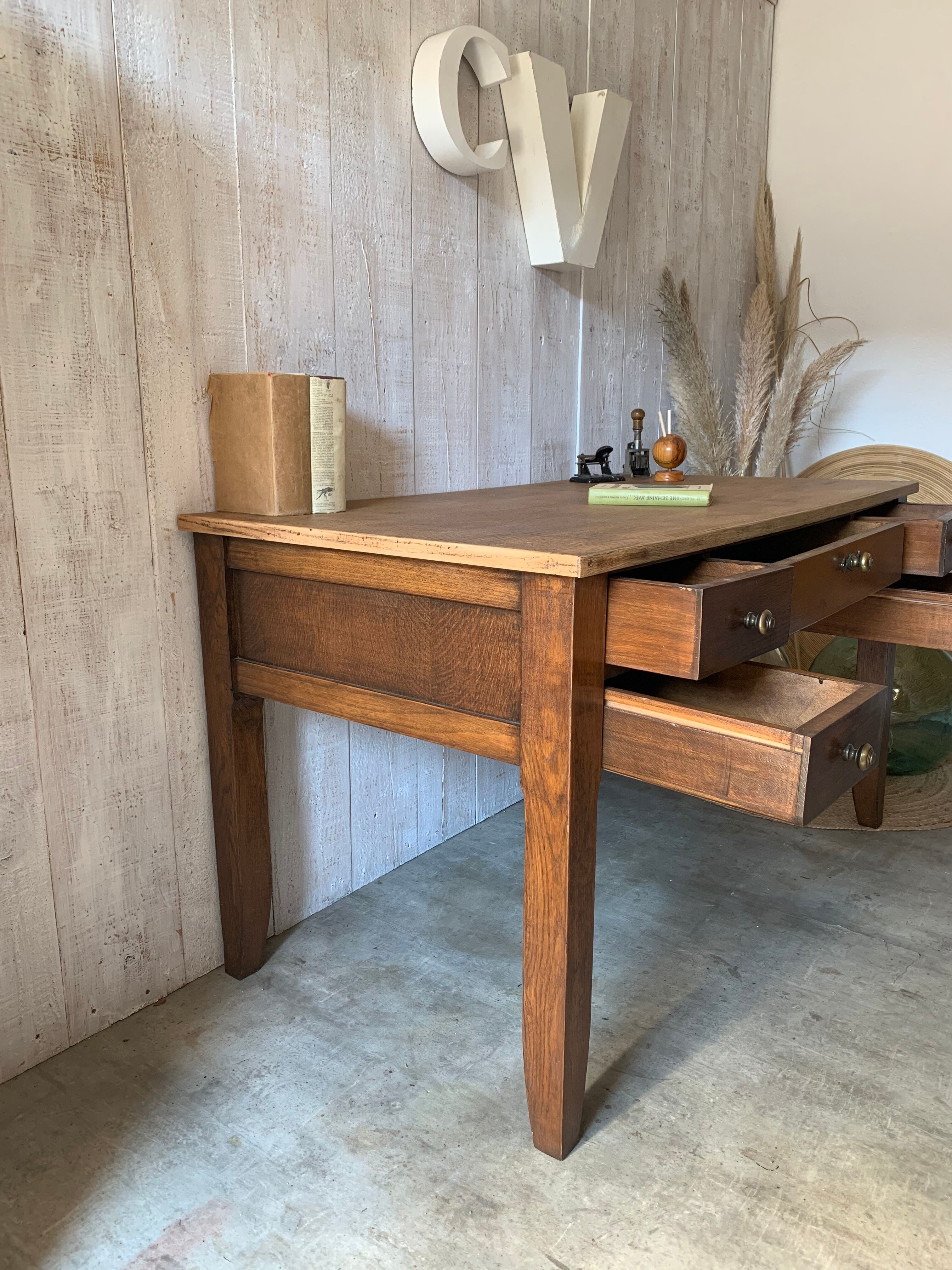 Bureau 129x69cm