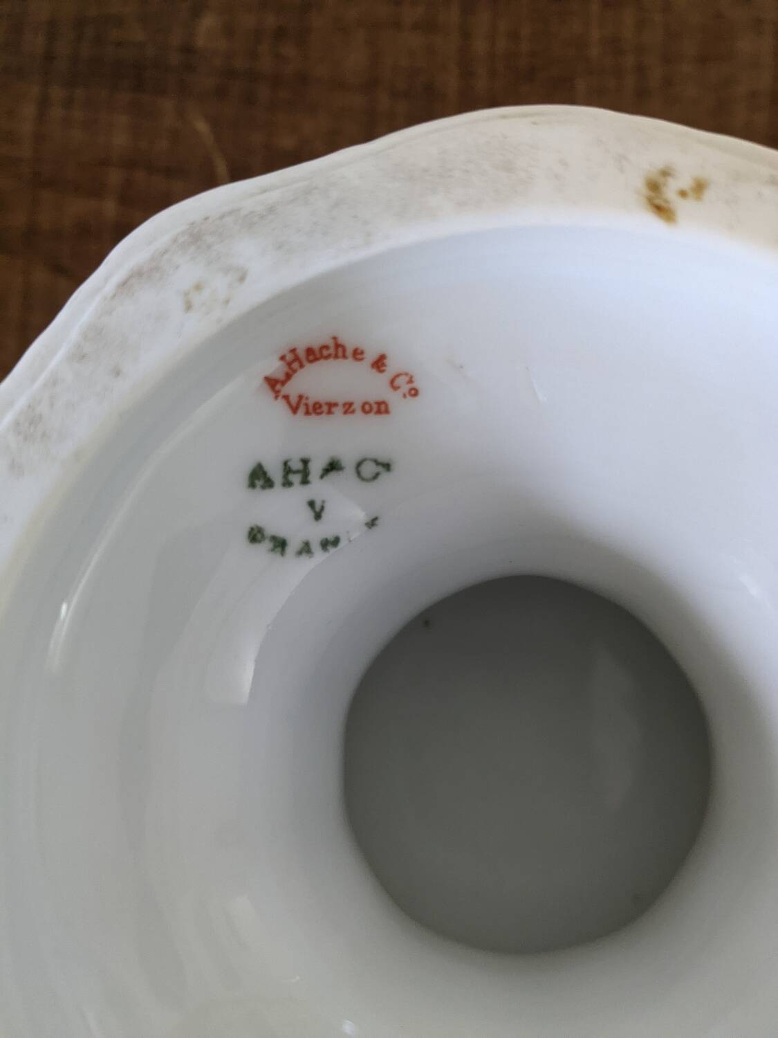 Compotier from the A.Hache & Compagnie earthenware factory in Vierzon