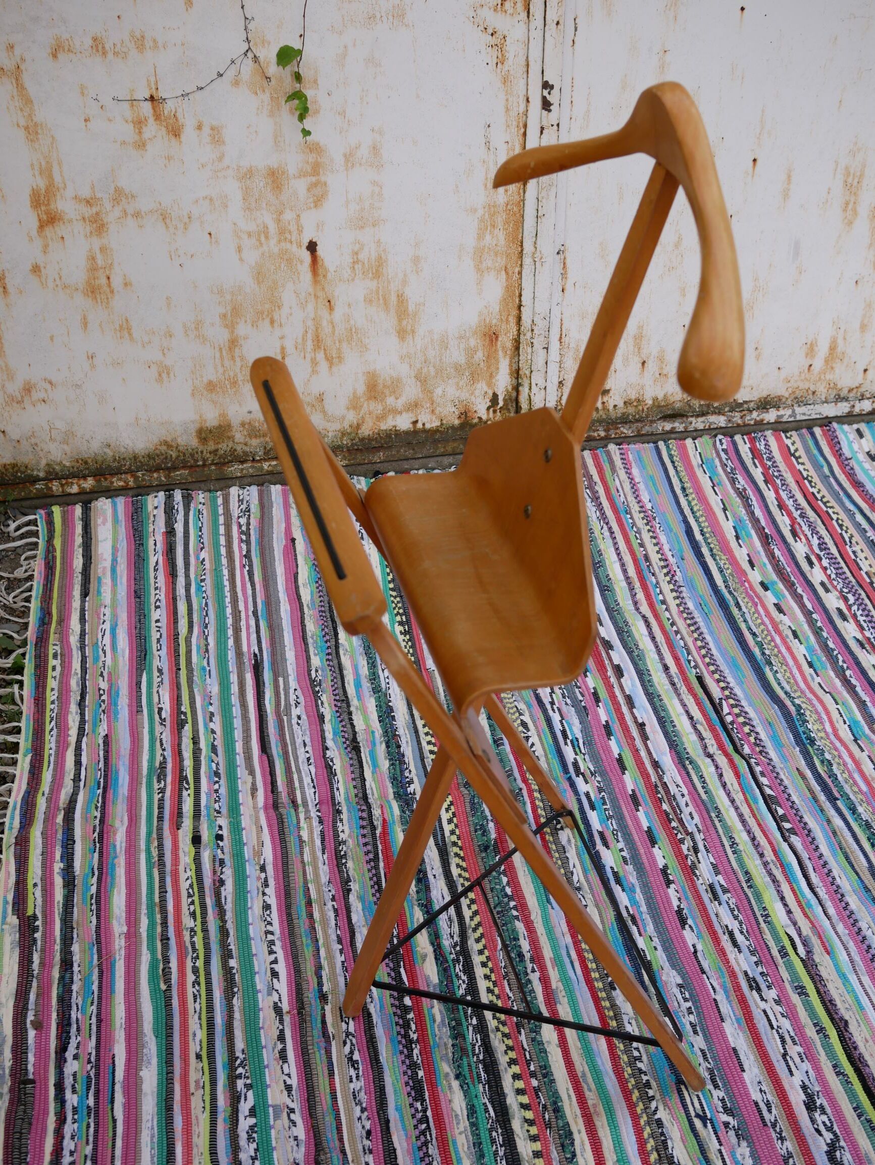 Valet stand by Lucien De Roeck for Bois Manu, 50 years