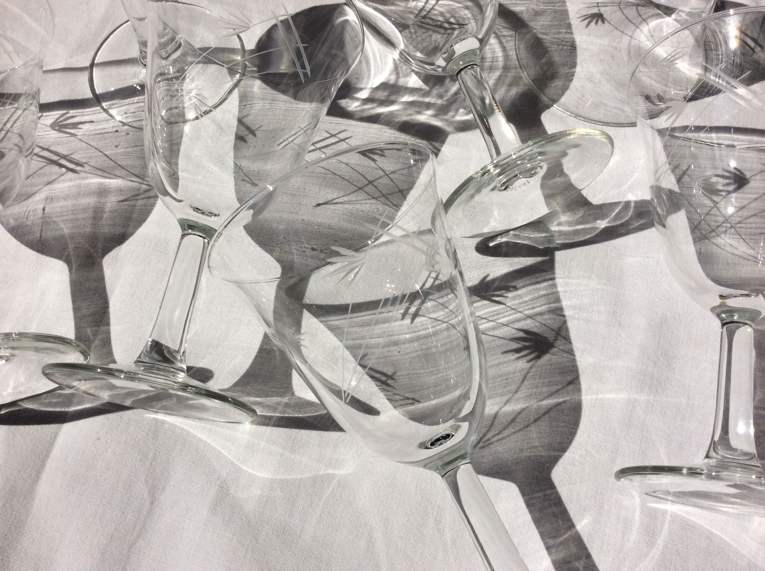 10 engraved foot glasses