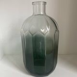 Set of 18 decorative items