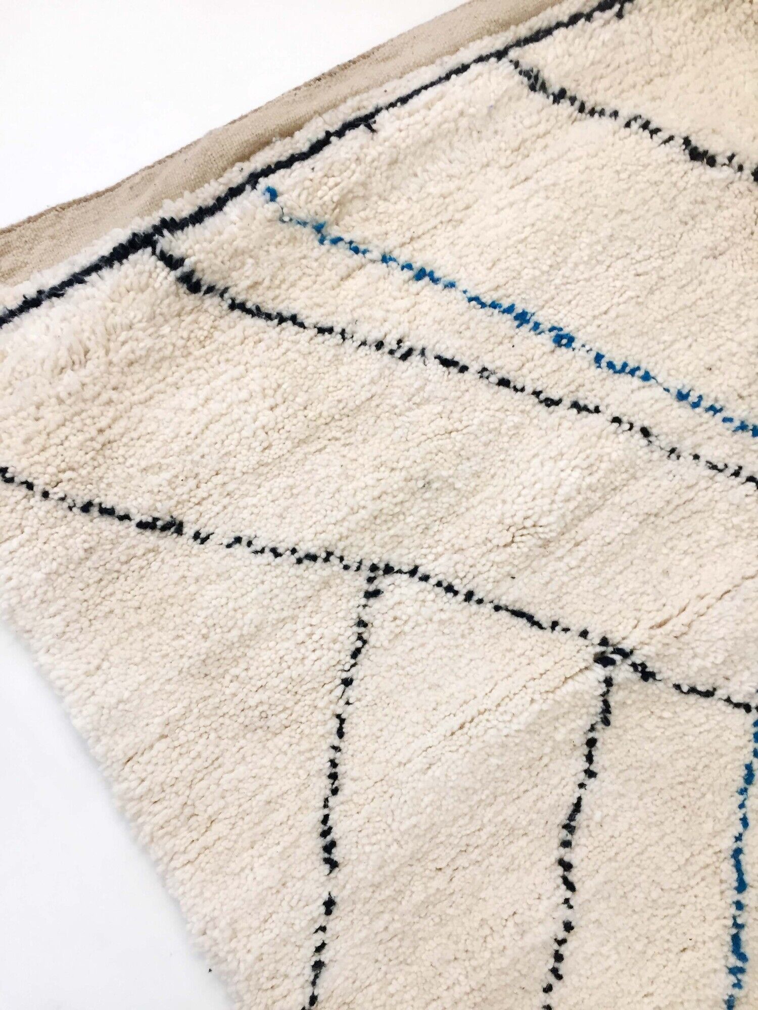Moroccan Berber carpet blessed ouarain ecru with colored lines 236x160cm