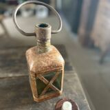 period carafe / decanter / lantern