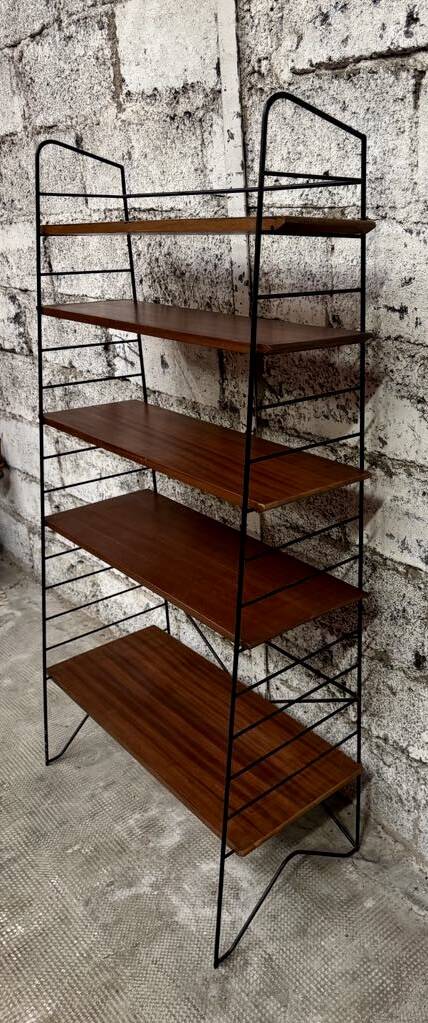 Étagère bibliothèque année 1950 en fer forgé et bois