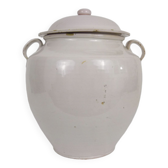 Rare jar with glazed white confit, southwestern France. Conservation jar. Pyrenees