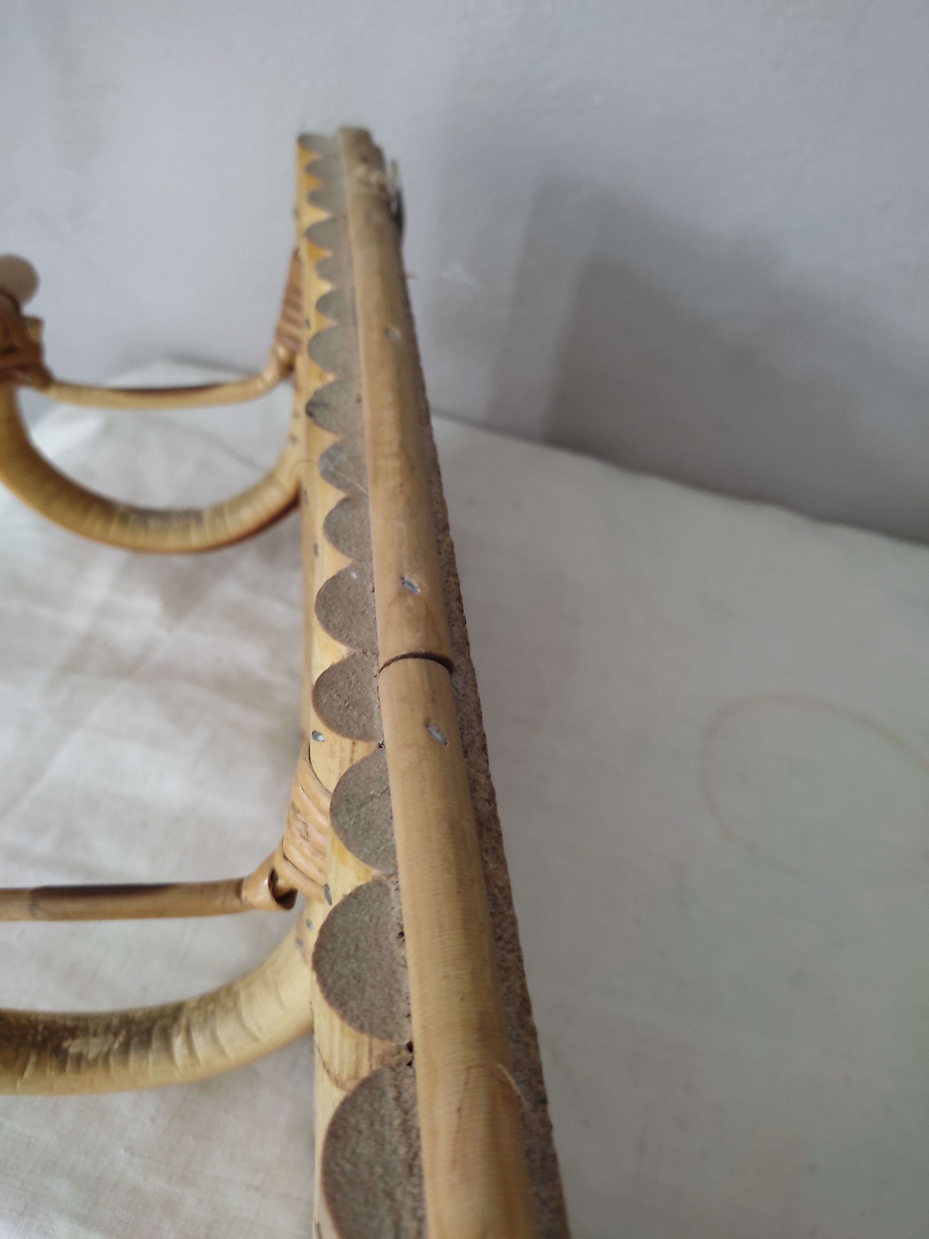 Rattan patères
