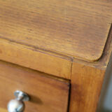 Walk-in wardrobe Dresser