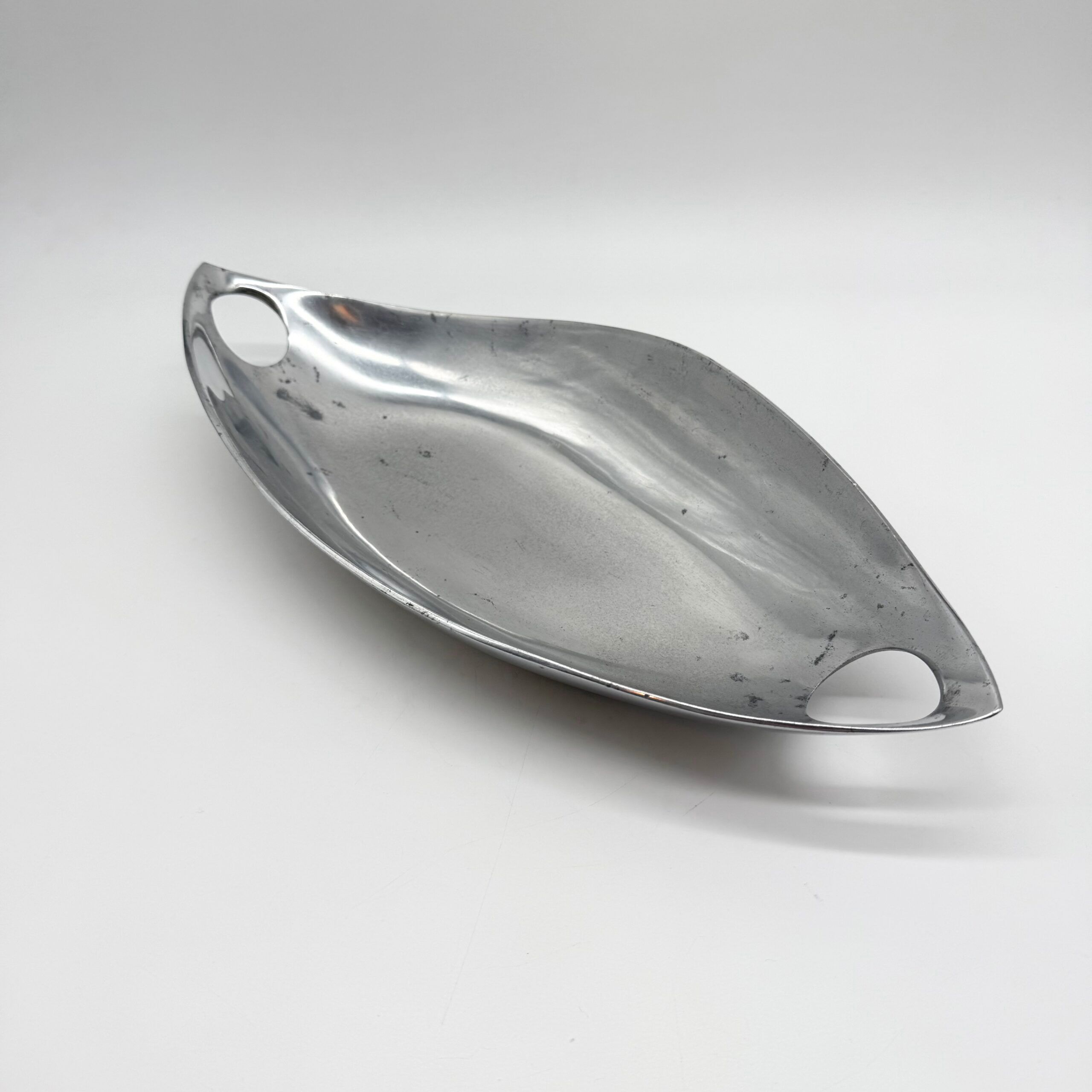 Polished aluminium cast centrepiece / bowl – 1980s