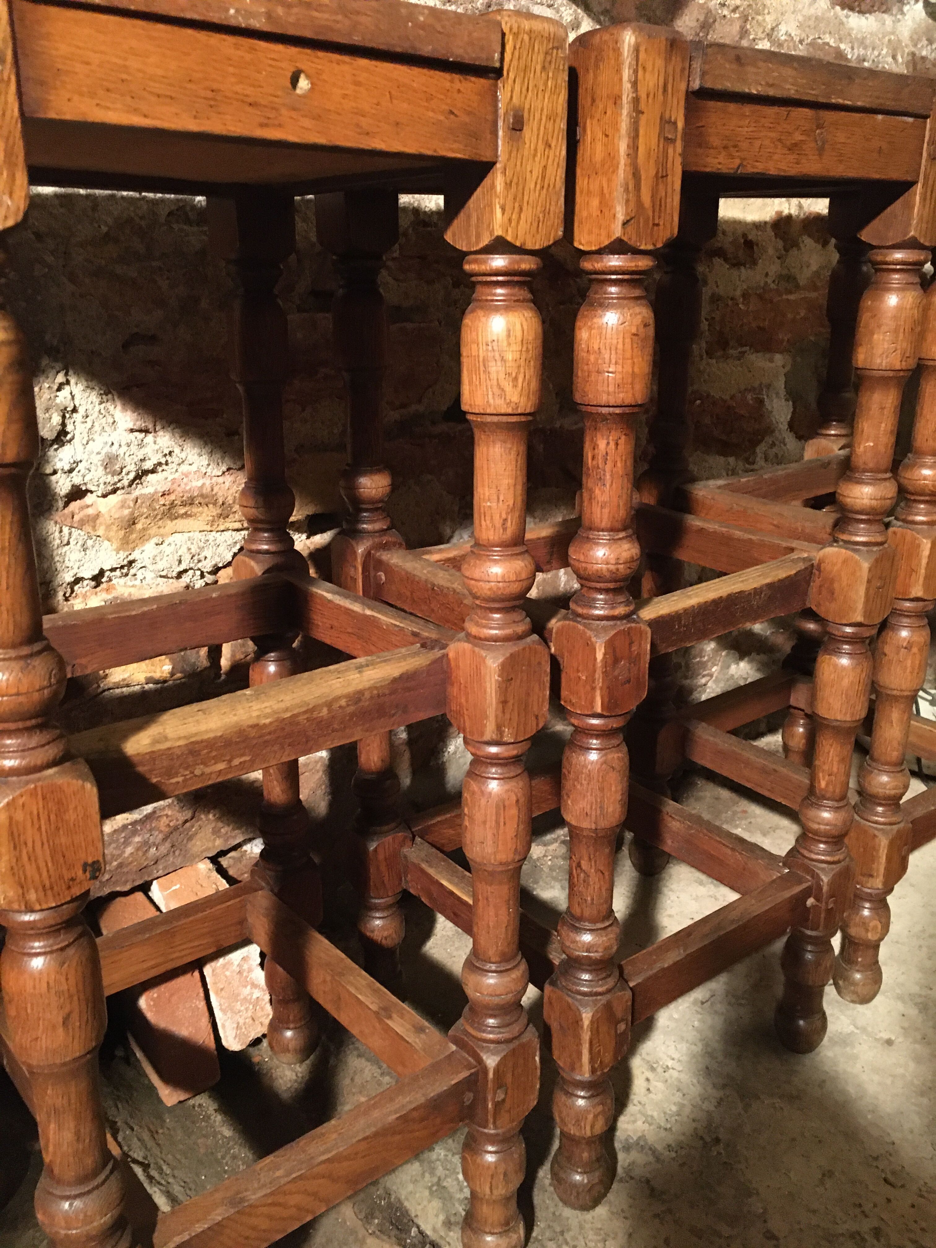 Lot de 3 tabourets en chêne