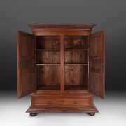 Early 17th Century French Louis XIII Oak Wardrobe with Geometric Carving