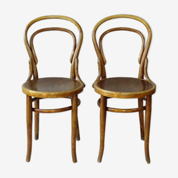 2 chairs n°14 - 1/2 by Kohn 1905, perforated wooden seats