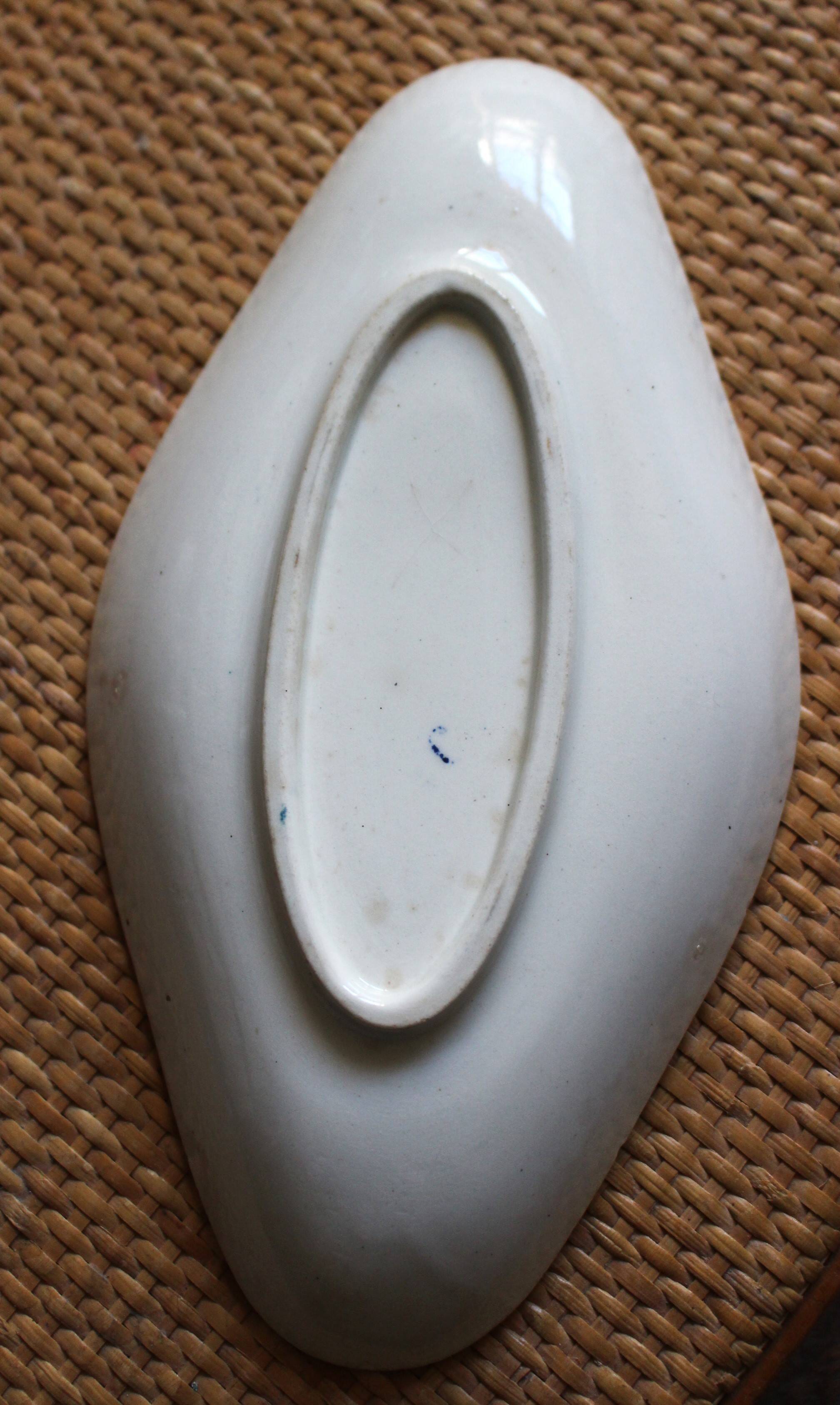 Blue iron earth dish