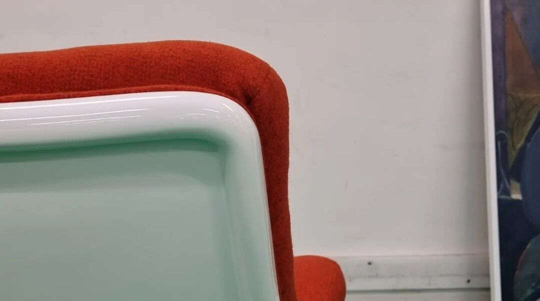 Geoffery Harcourt F975 by Artifort