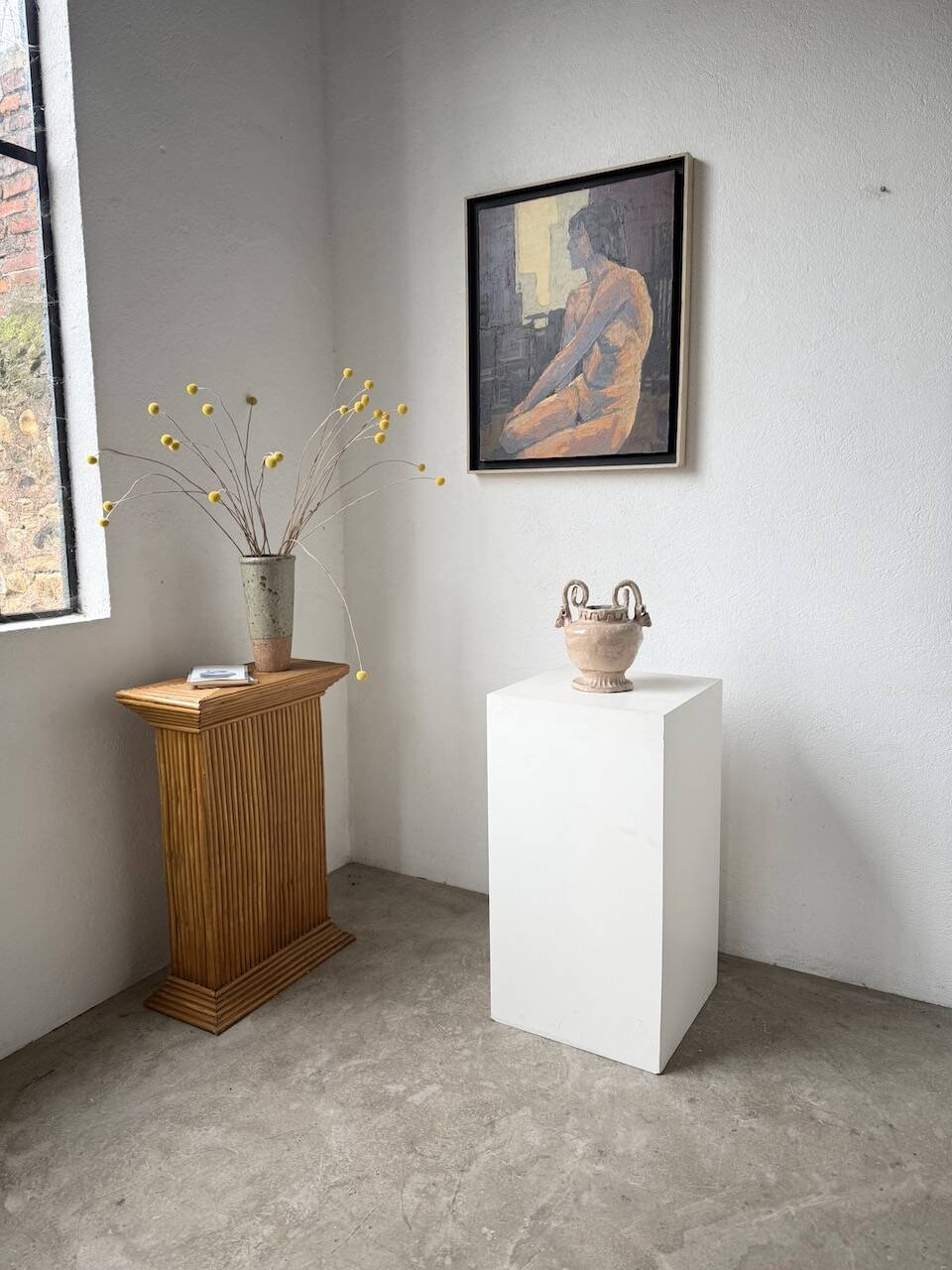 Ceramic bowl with ram heads