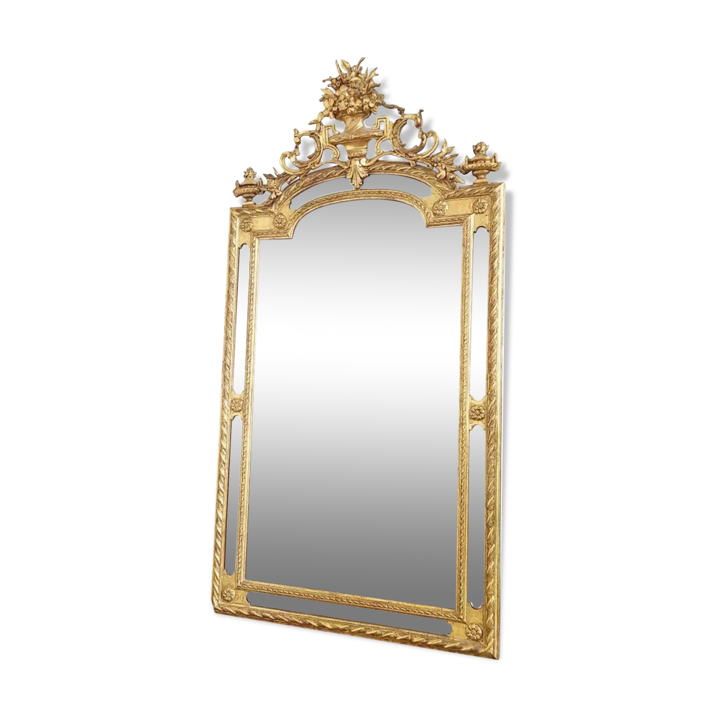 Mirror with parcloses