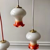 Ensemble de 4 suspensions tulipes en opaline orange dégradé fil orange et blanc années 70