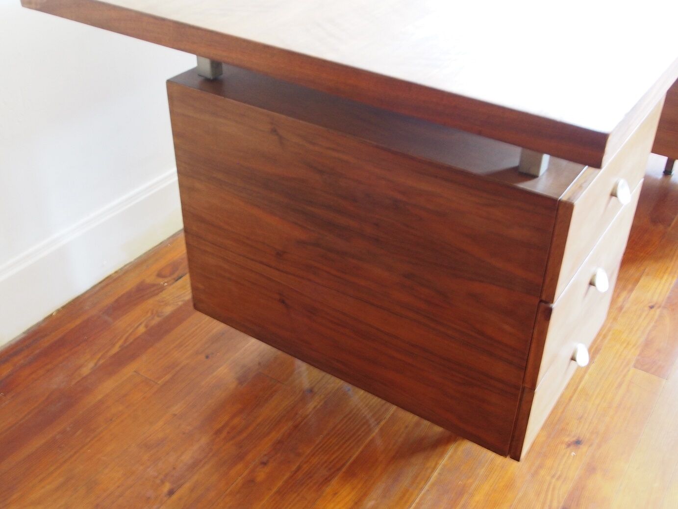 Bureau 1960