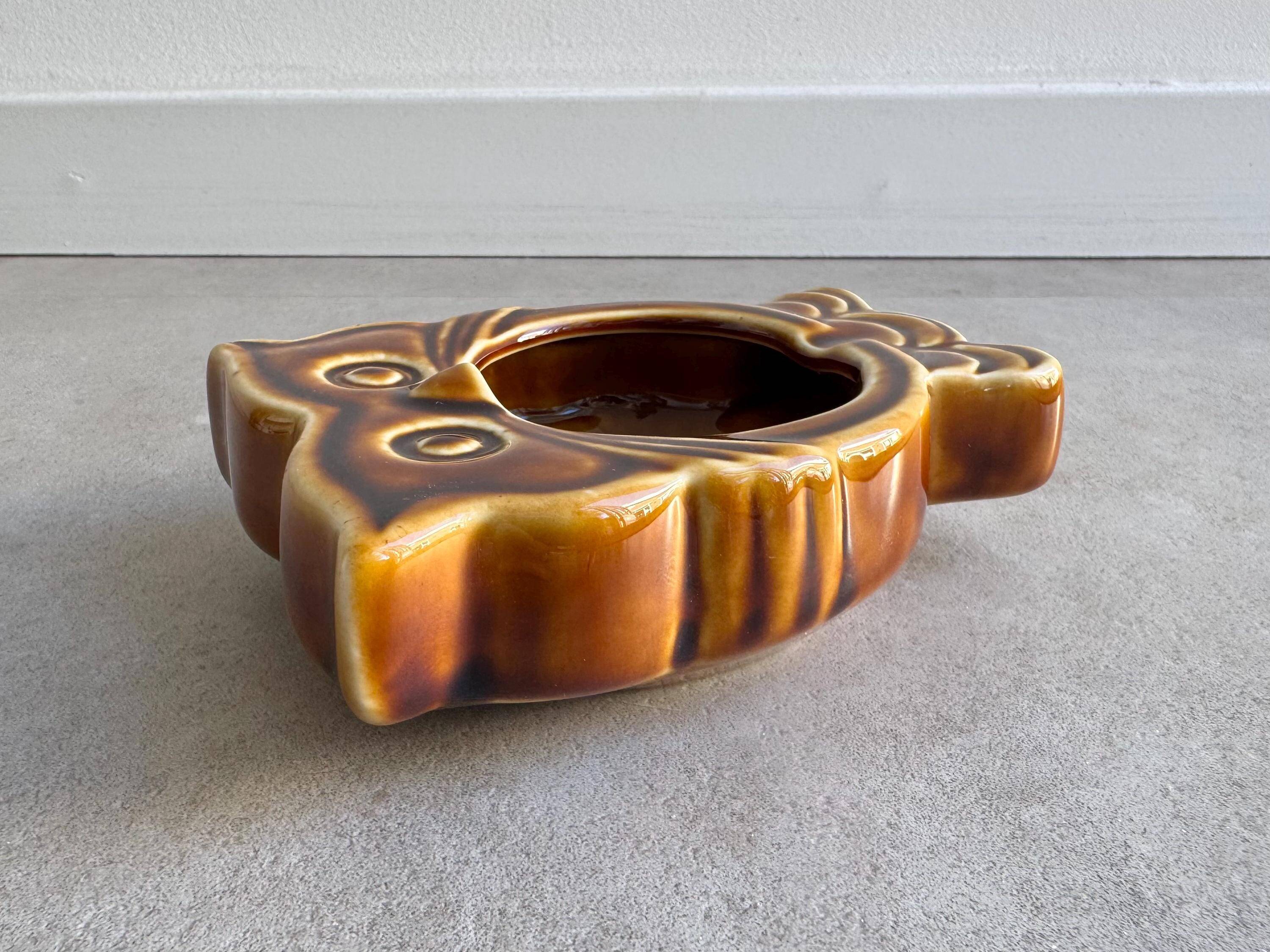 Vintage 70s ceramic owl ashtray