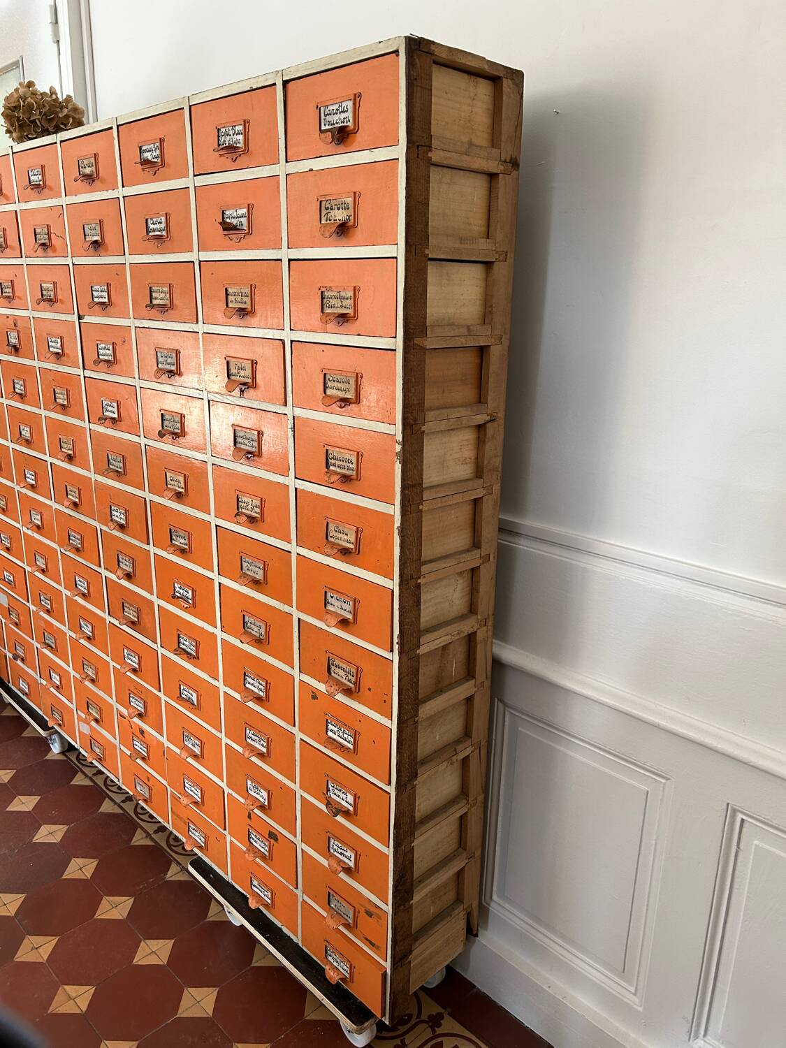 Seed trade furniture