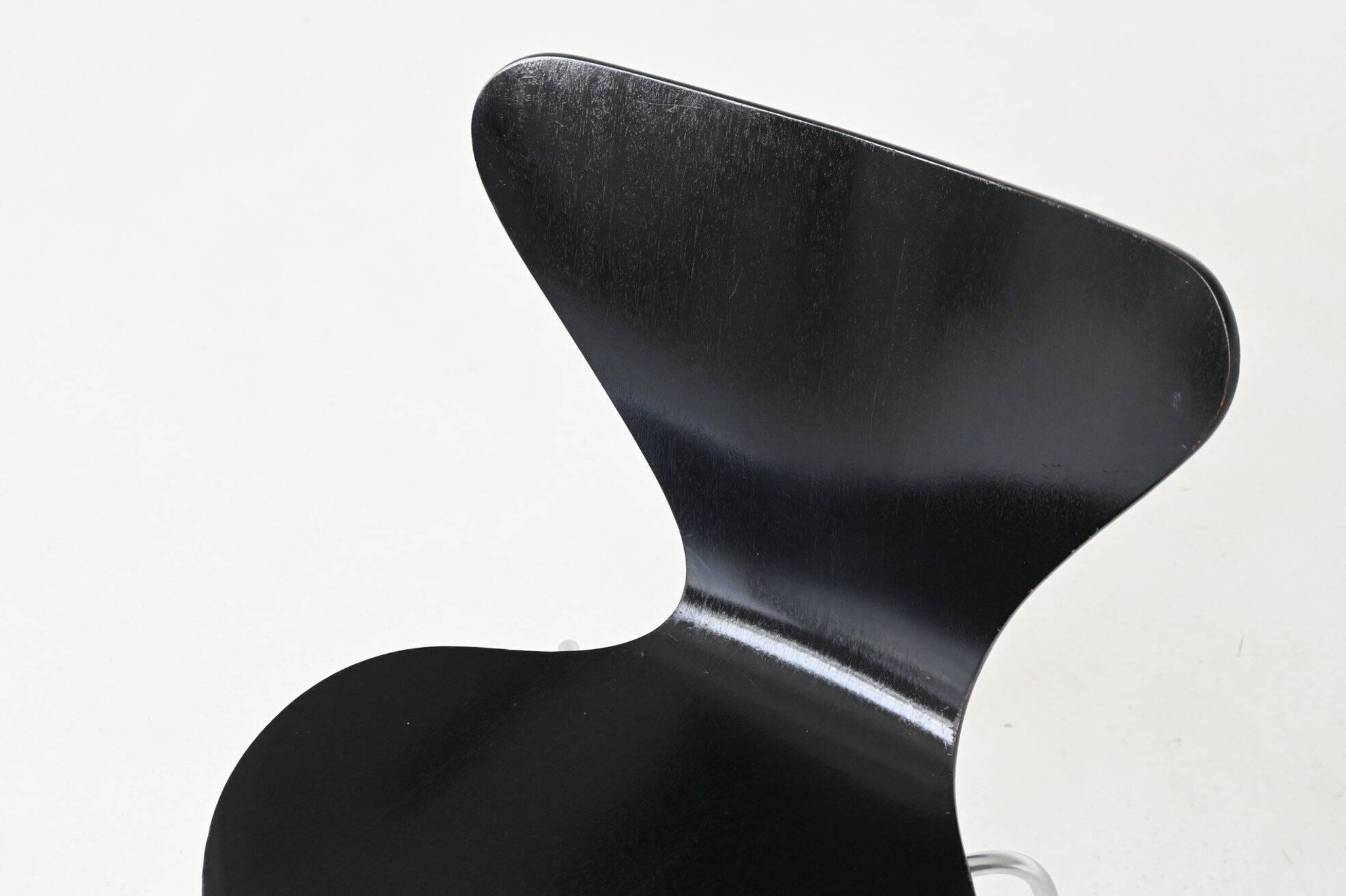Chaises de salle à manger 'Butterfly' Arne Jacobsen 3107 Fritz Hansen Danemark 1967