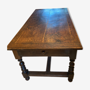 Farmhouse table