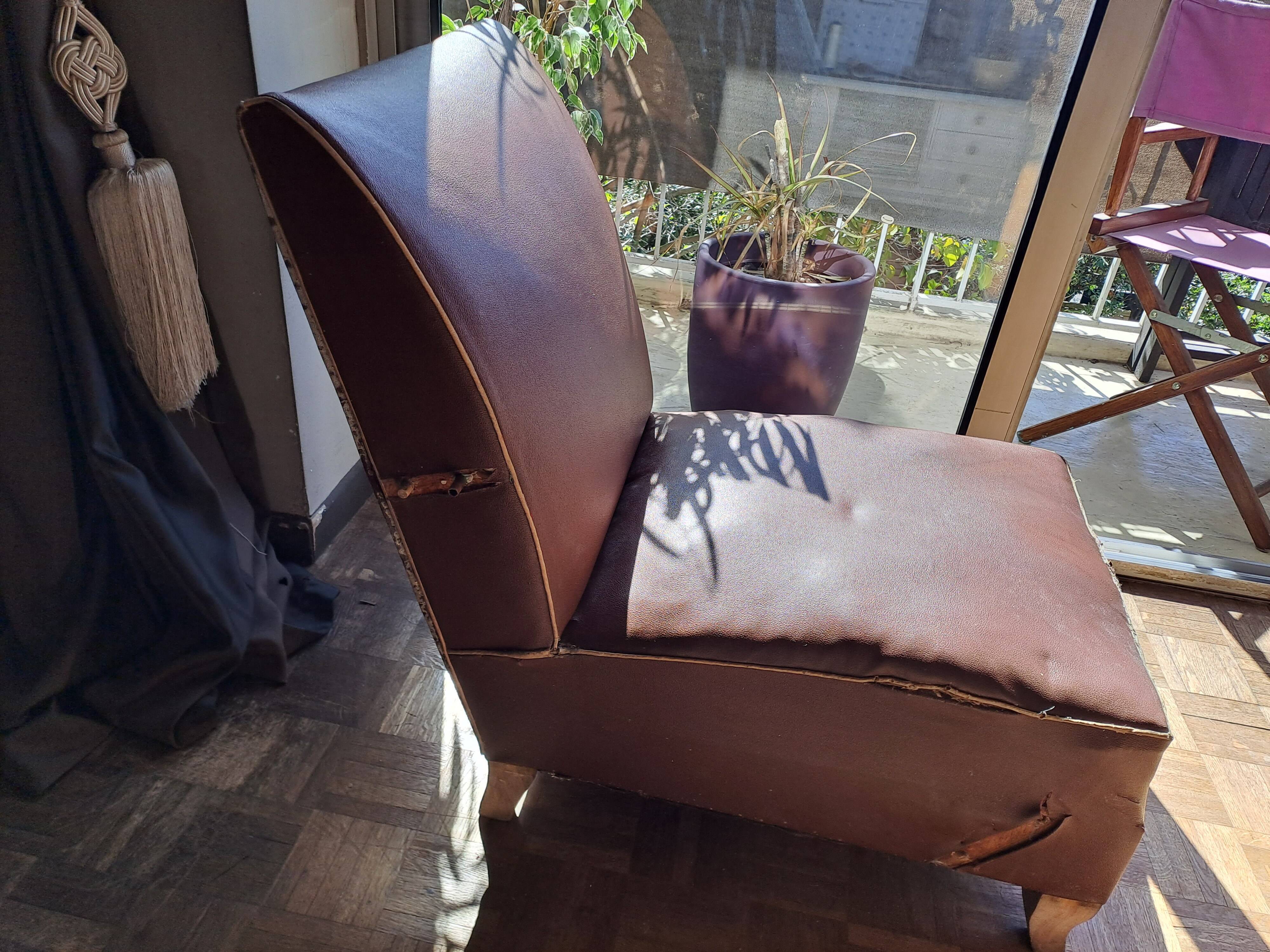 Fauteuil cuir art déco 1930 base bois