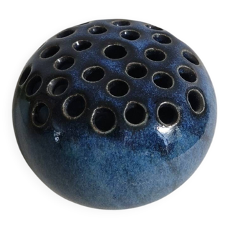 Glazed ceramic flower holder