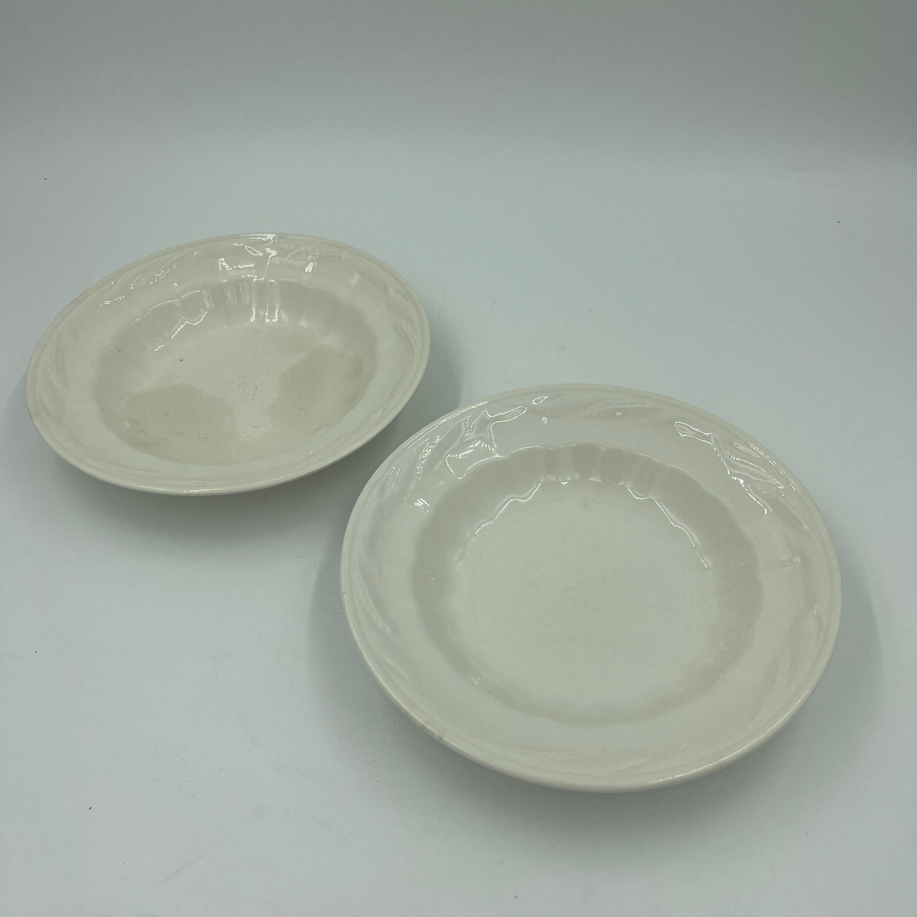 Boch Frères white plate duo