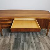 Bureau du milieu du siècle