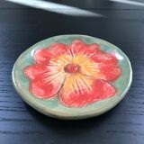 Empty orange flower pocket
