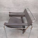 Marcel Breuer Wassily  grey leather B3 Chairs 1980s Italy