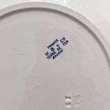 8 flat ironware plates “Balzac” Choisy le Roi