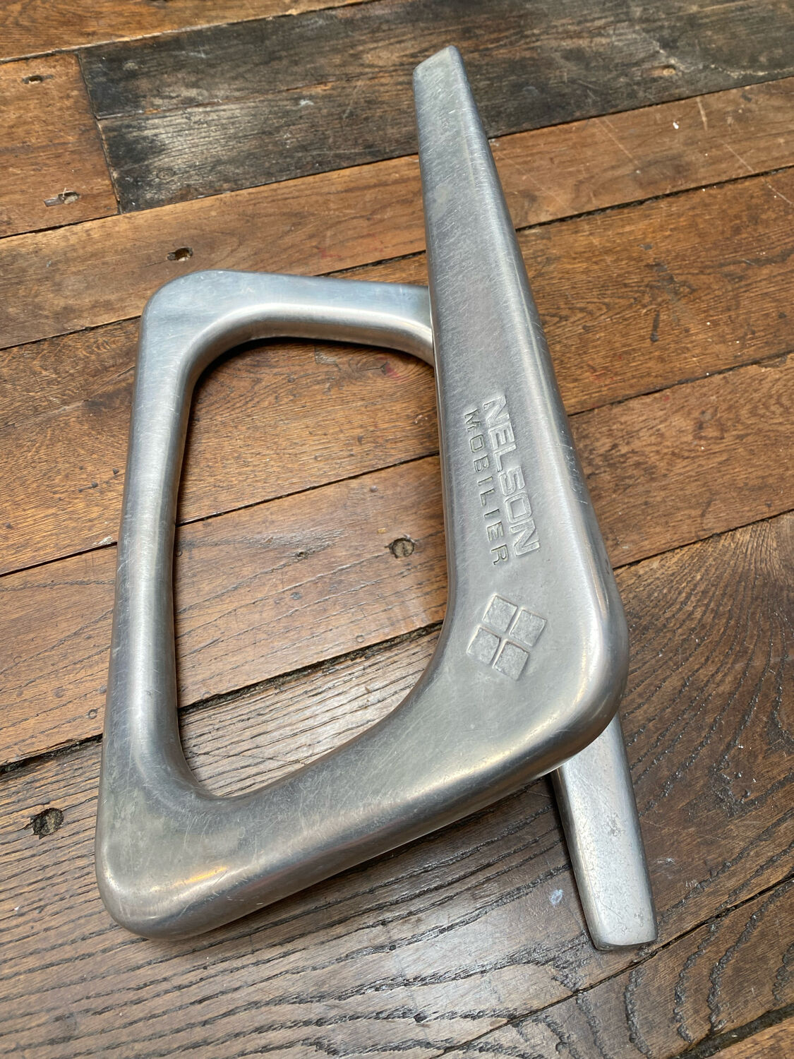 Footrest design steel brush Nelson furniture