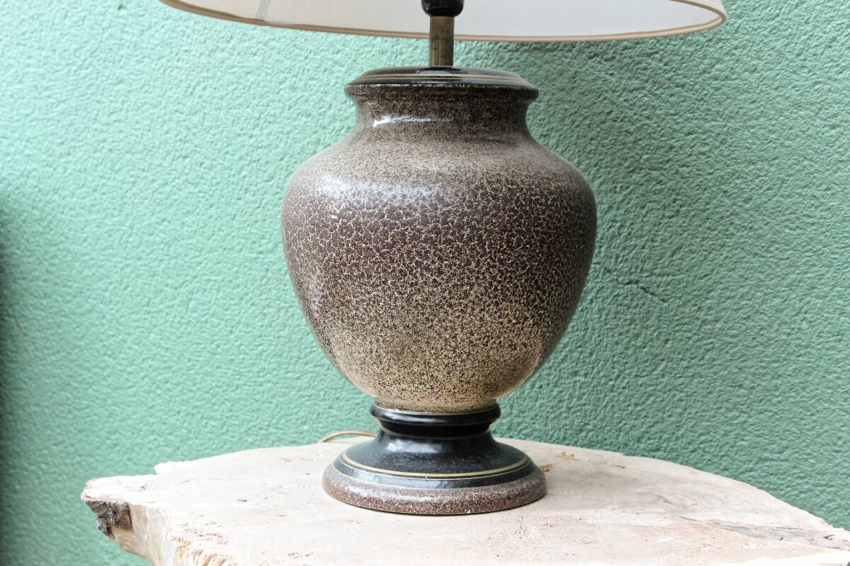Vintage lamp, speckled ceramic base