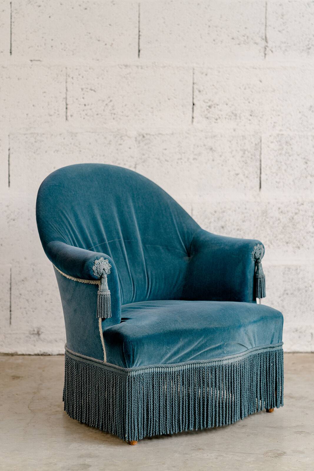 Fauteuil crapaud – Velours bleu