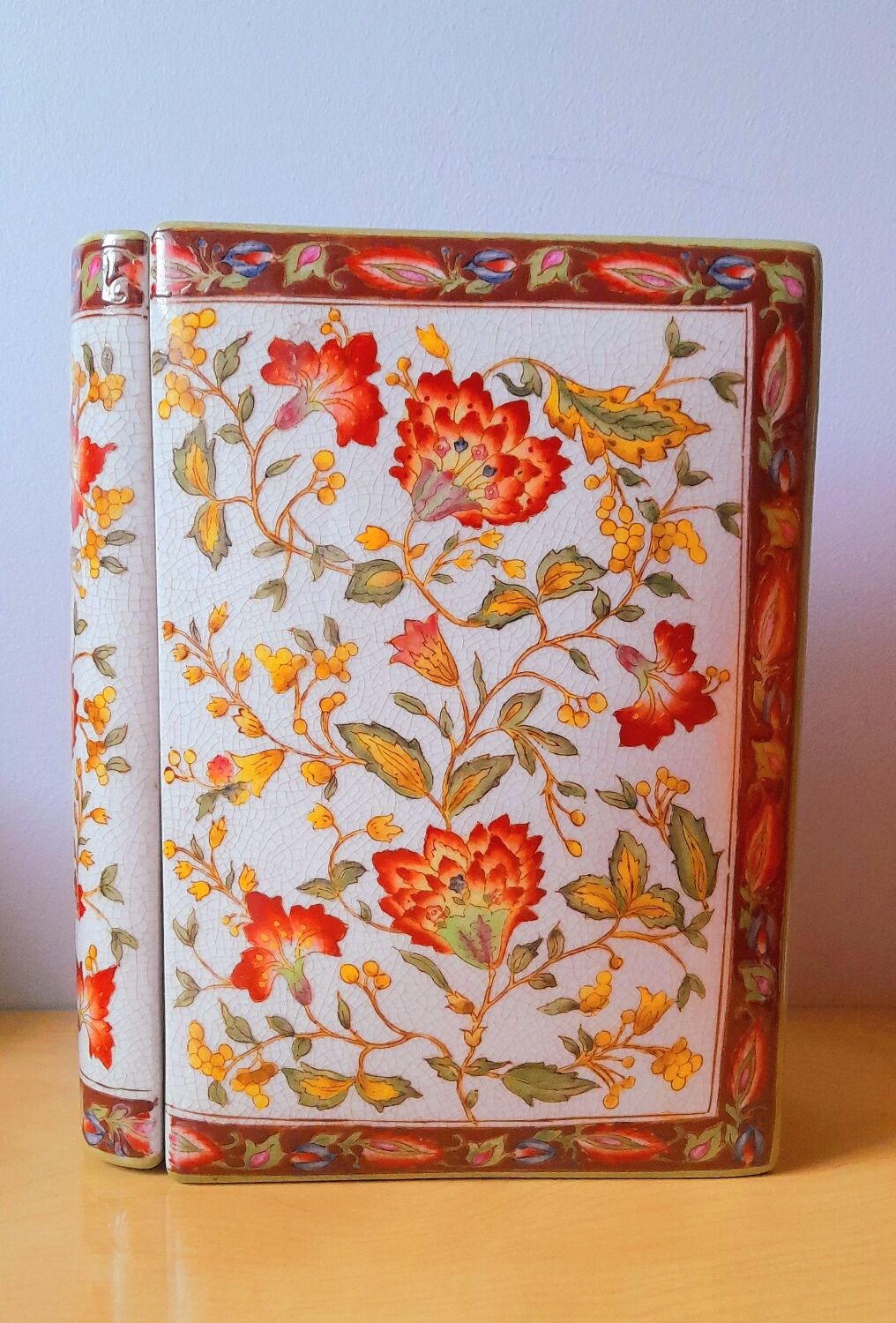 Porcelain box on claw feet