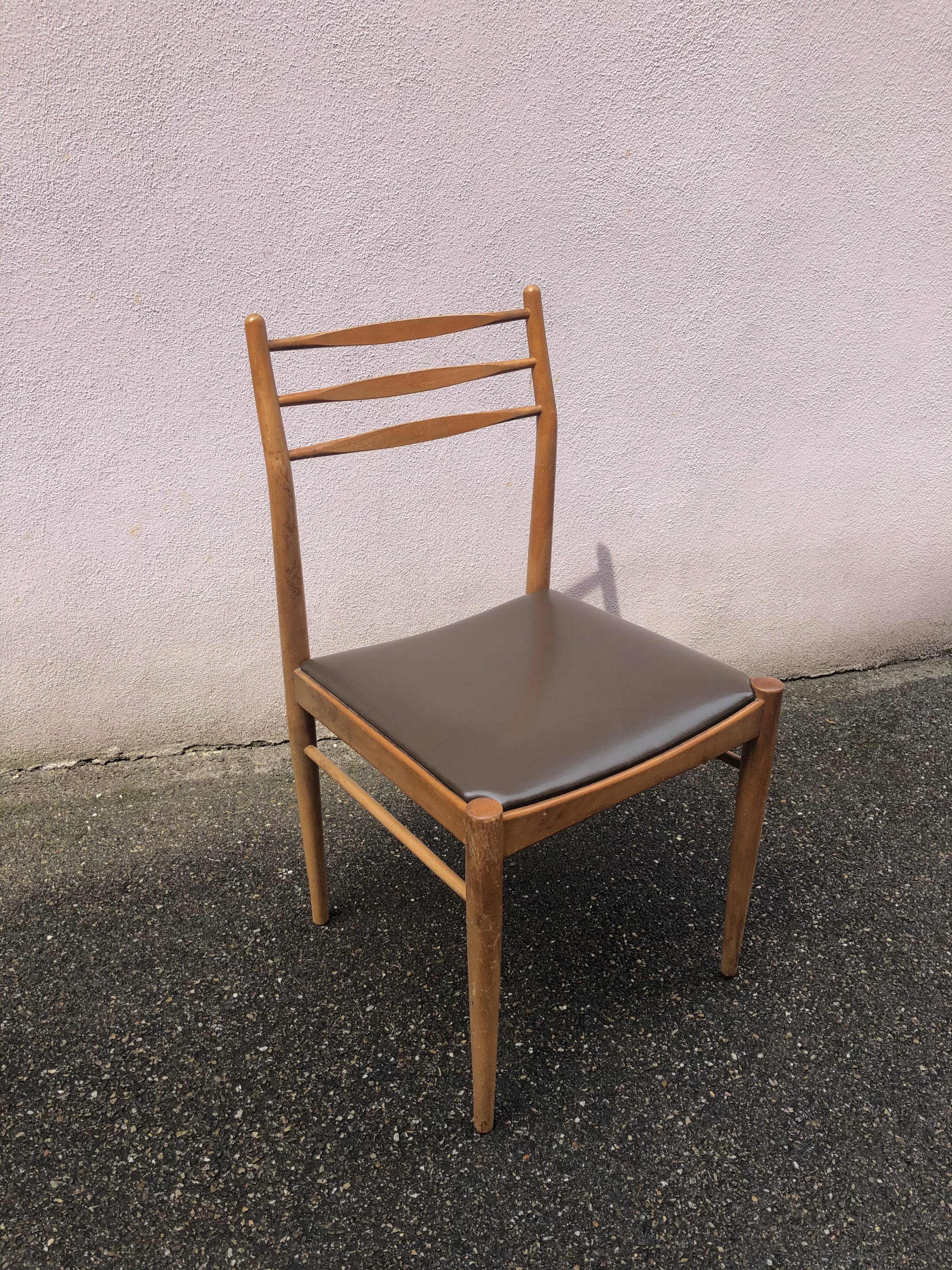 Série de 4 chaises scandinaves