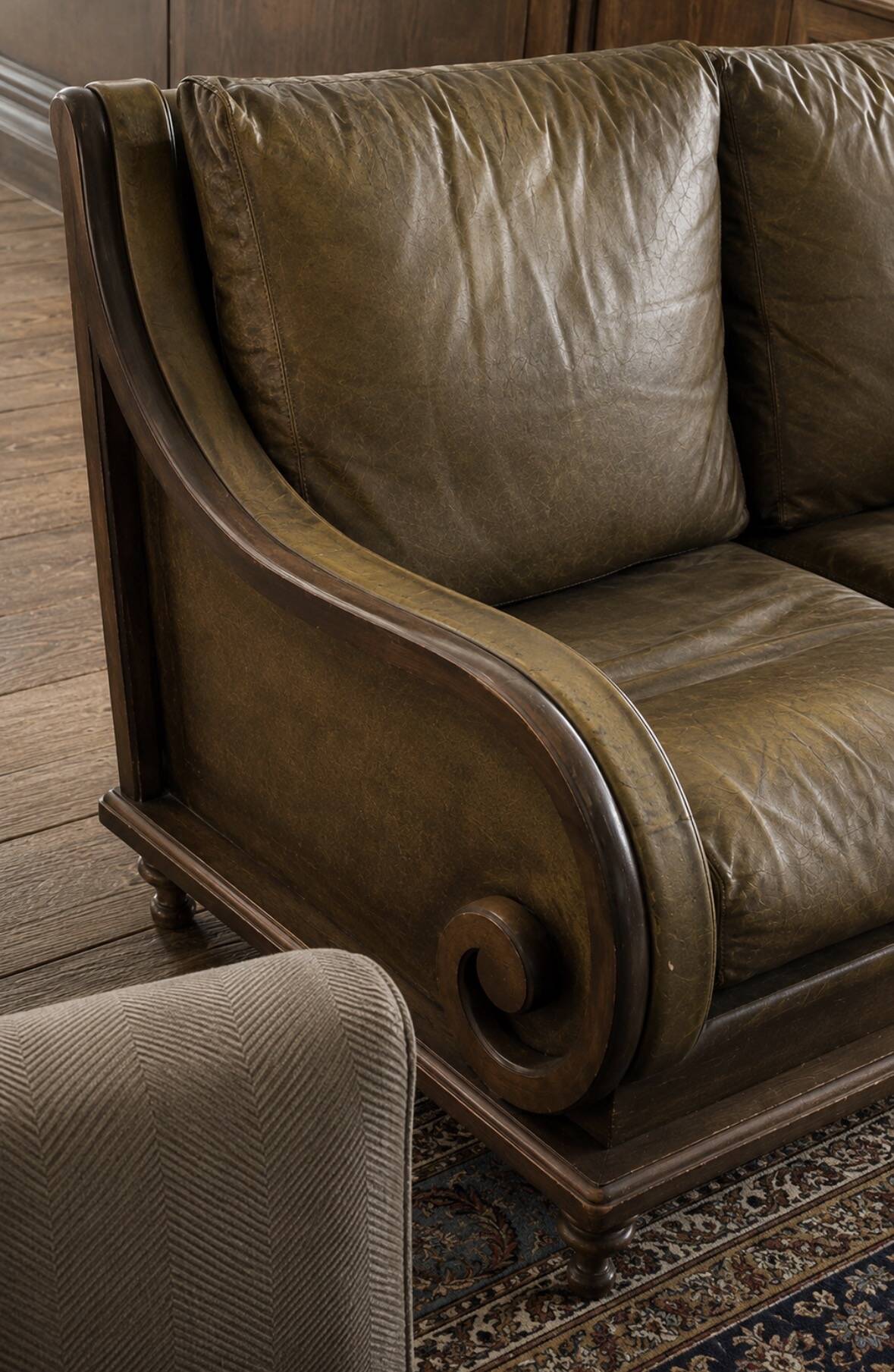 Pair of vintage cognac leather armchairs & solid wood – club/lounge style