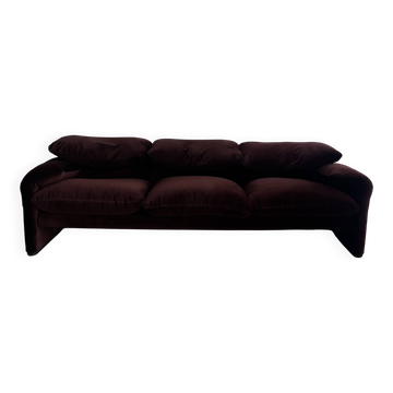 Maralunga 3-seater by Vico Magistretti for Cassina