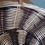 Round wicker presentation basket