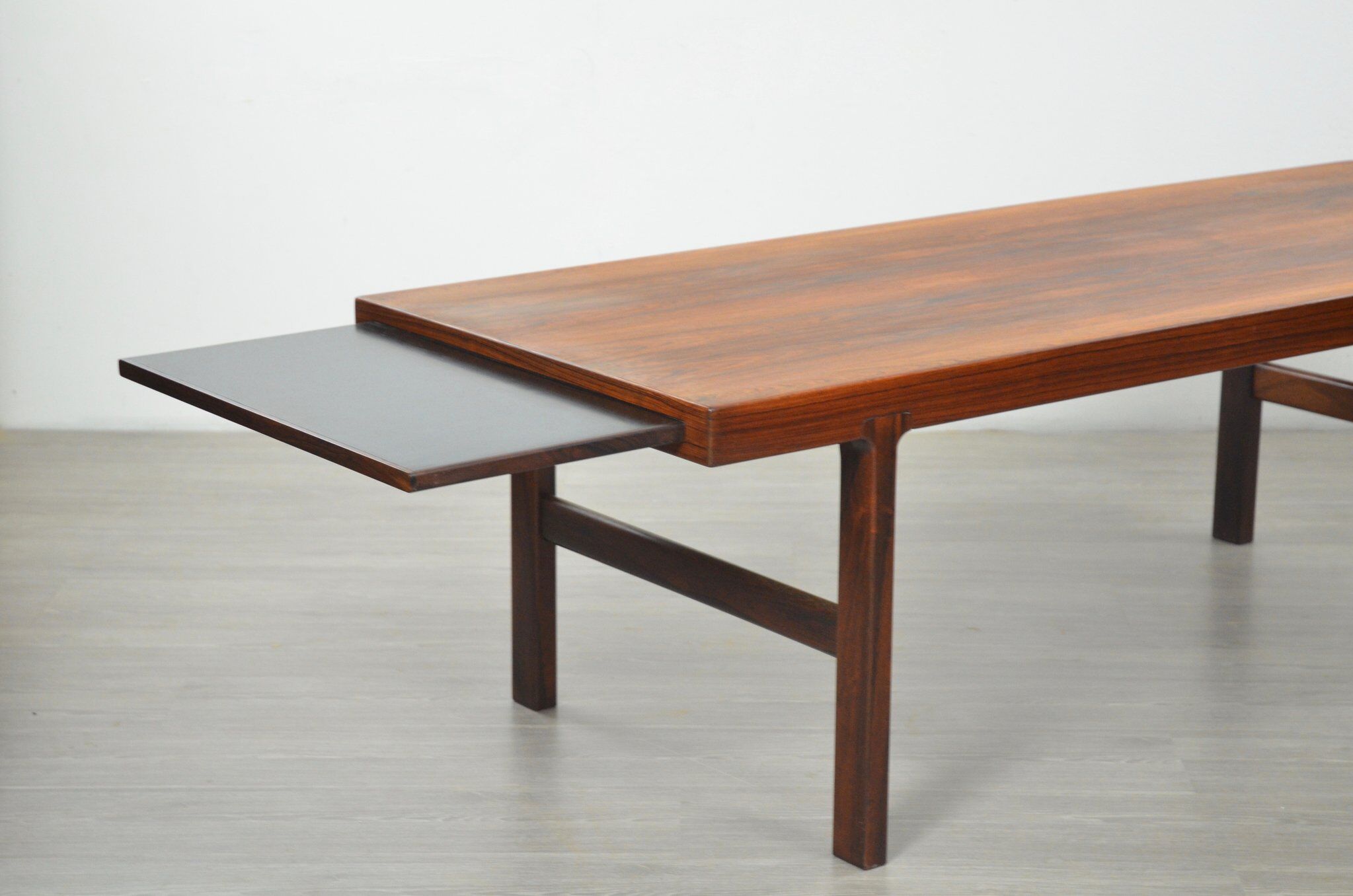 Danish expandable coffee table by France - Son