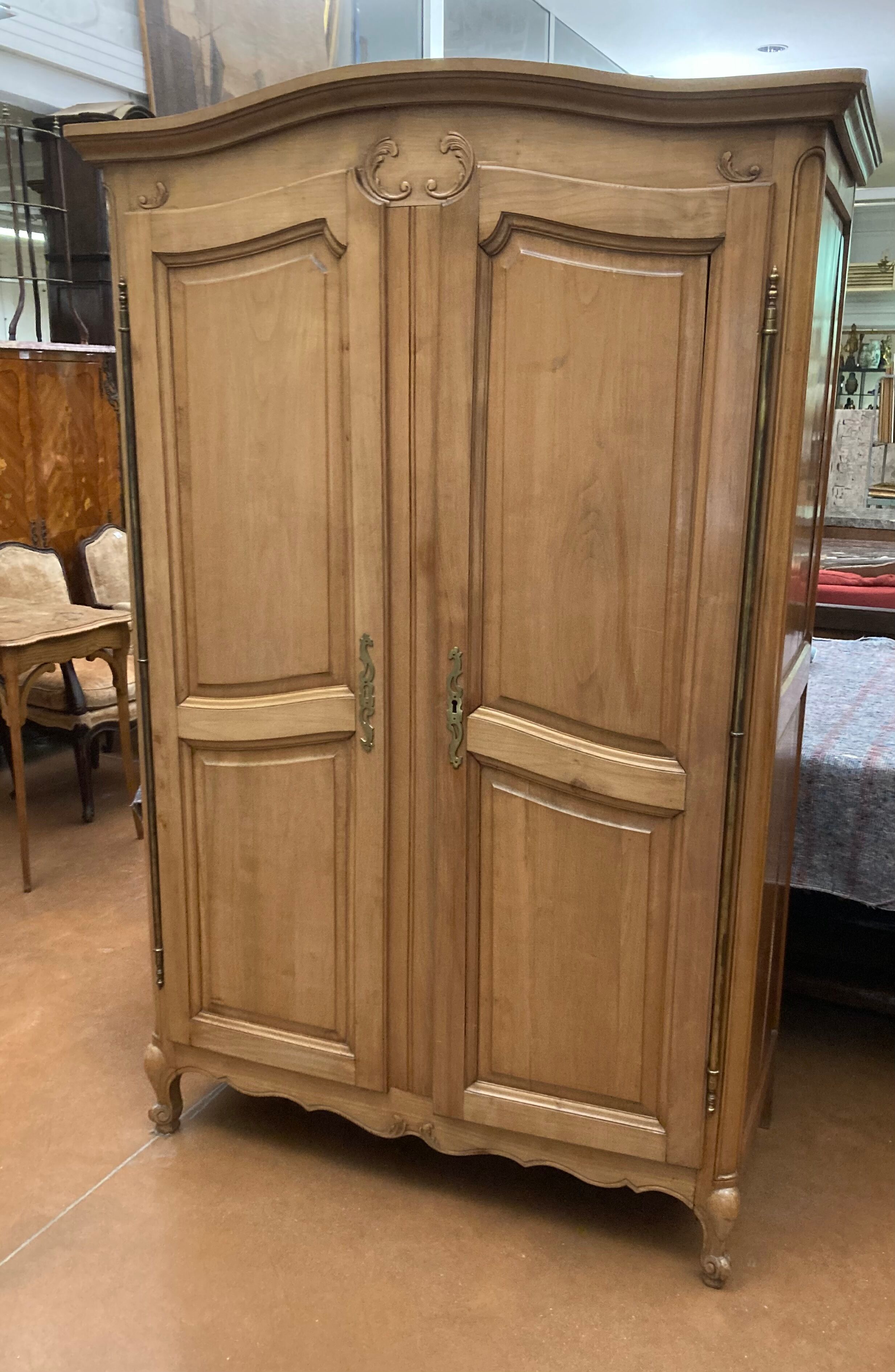Louis XV linen cabinet in cherry period mid-twentieth century (delivery possible)