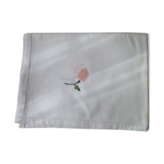 White cotton nape embroidered with flowers 1.44 x 2.20 m