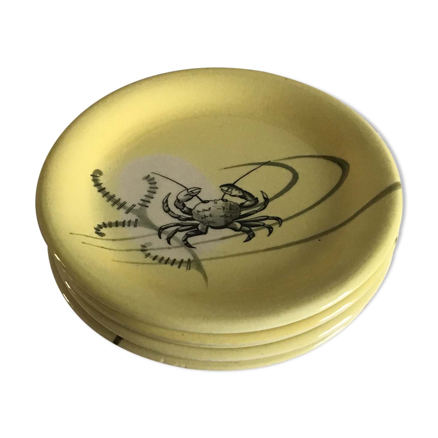 6 fish-decorated plates