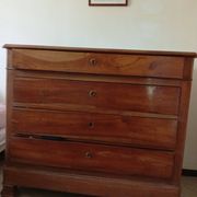 Commode en merisier style Louis Philippe